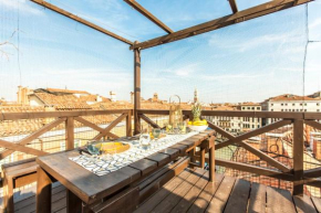 Grand Canal Design Apartment